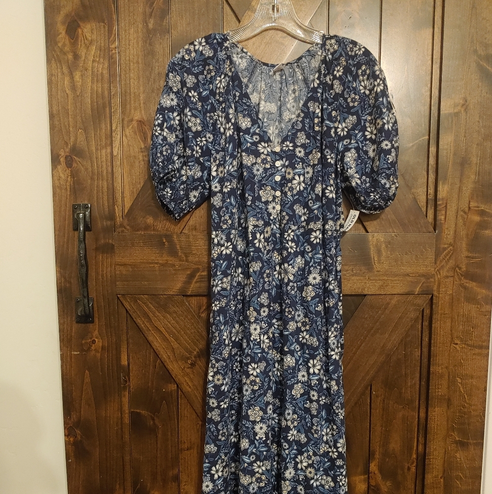 Old Navy Blue Floral Puff Sleeve Maxi Dress